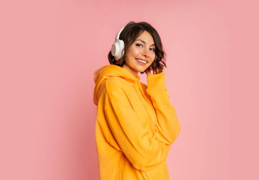 Headphone