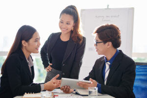 komponen utama operasional bisnis